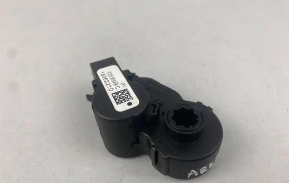 Renault Arkana Air flap motor/actuator T1013034W