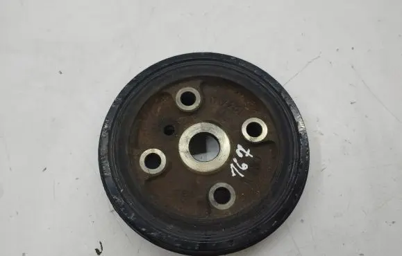 Volvo XC90 Crankshaft pulley 30731865