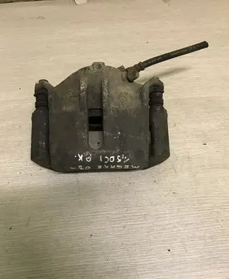 Renault Megane II Front brake caliper