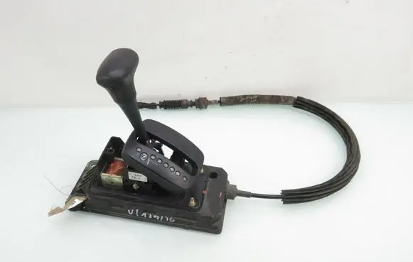 Seat Leon (1M) Gear shifter/selector 1J0713023