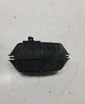 BMW X5 E53 Vacuum air tank 2247620 11652247620