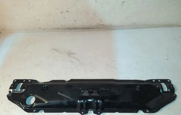 BMW 5 E60 E61 Top upper radiator support slam panel 7033741