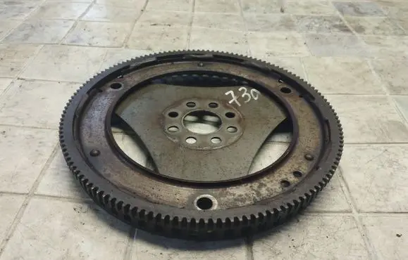Volkswagen Phaeton Flywheel 077105323