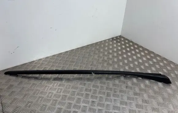 Citroen DS4 Windshield trim 9688471580