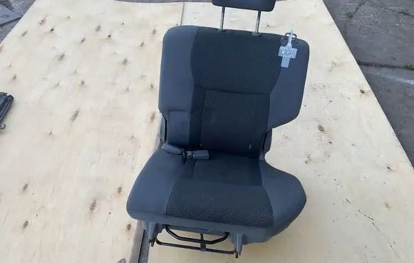 Rear seat