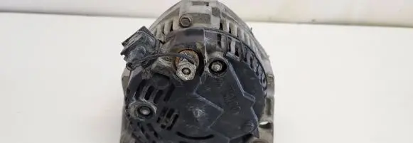 Volkswagen Golf III Generator/alternator