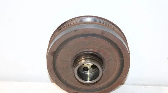 BMW 5 F10 F11 Crankshaft pulley 18495010 7619245