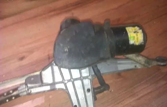 Renault Laguna I Wiper motor 53546202