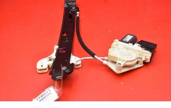 Seat Altea XL Rear door window regulator with motor 1K0959704M