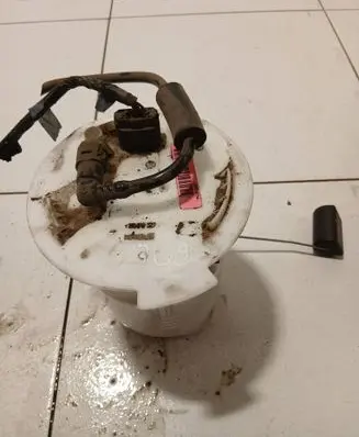 Mazda 3 III In-tank fuel pump PEAR1335X 10S23