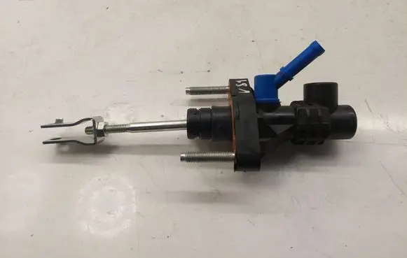 Toyota Corolla Verso AR10 Clutch master cylinder 3142005041