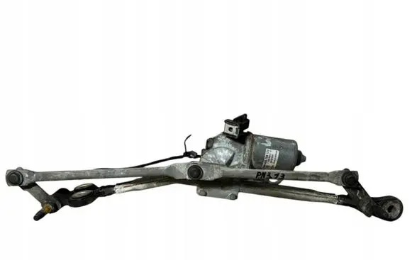 BMW X6 E71 Front wiper linkage and motor 7200535