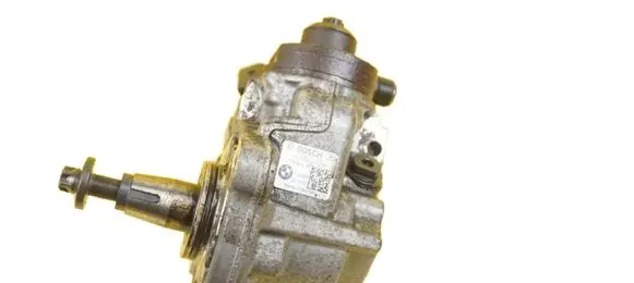 BMW 1 E81 E87 Fuel injection high pressure pump 0445010506 N47D20C