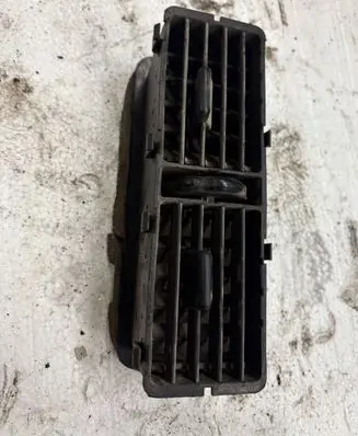 Mercedes-Benz Sprinter W901 W902 W903 W904 Dash center air vent grill 9018310130