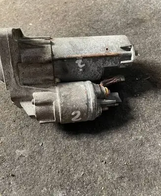 Renault Scenic III - Grand scenic III Starter motor 8200836473B TS12E9