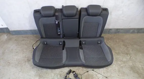 Opel Astra K Second row seats 39074930
