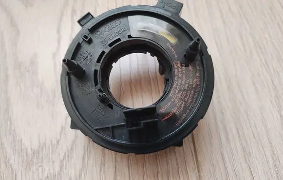 Skoda Fabia Mk1 (6Y) Airbag slip ring squib (SRS ring) 1J0959653B