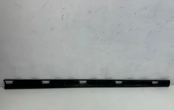 Mercedes-Benz GLE W167 Sill supporting ledge A1676988101