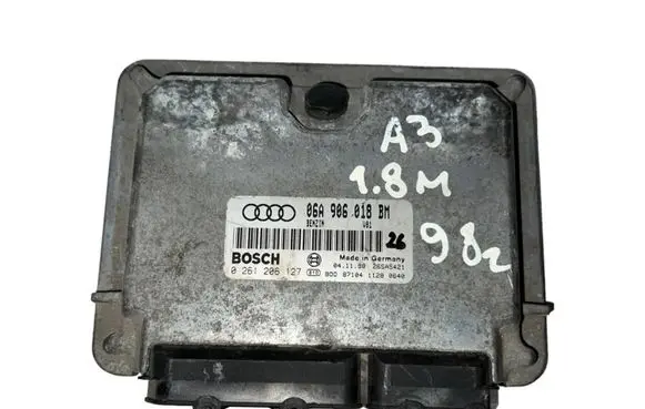 Audi A3 S3 8L Engine control unit/module 06A906018BM 0261206127 26SA5421
