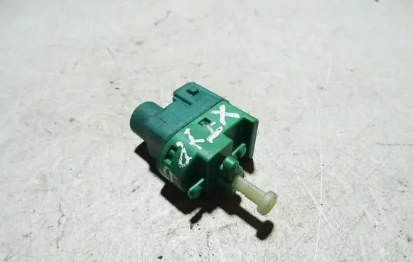 Jaguar X-Type Brake pedal sensor switch 94BB9C872AC