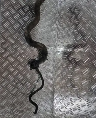 Opel Insignia A Engine coolant pipe/hose 13220154 565563897