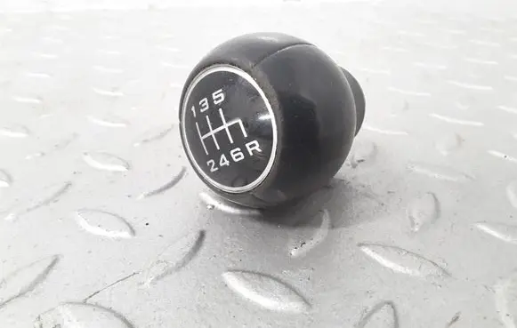 Gear lever shifter trim leather/knob