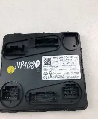 Audi A4 S4 B9 8W Central body control module 8W0907064AB