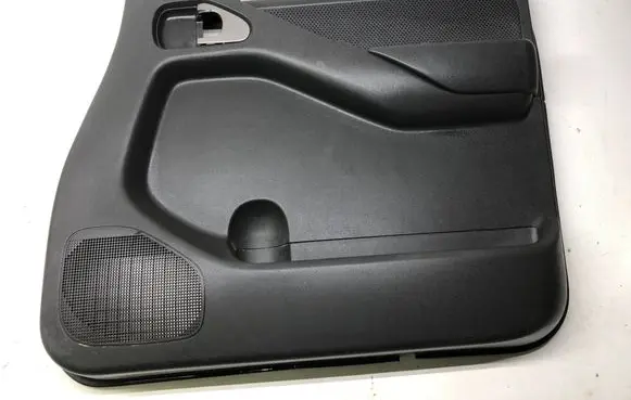 Nissan Navara D40 Front door card panel trim 302100103QP