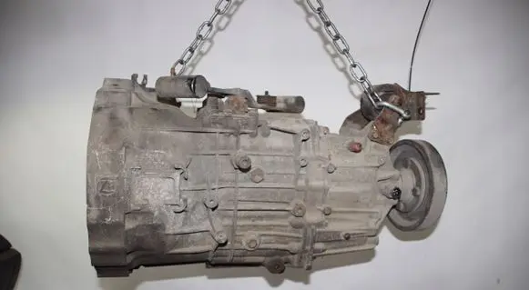 Renault Maxity Manual 6 speed gearbox 2.5DXI