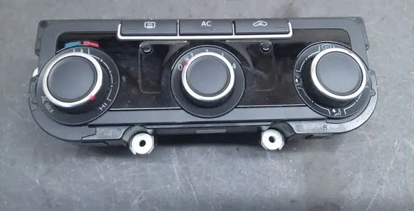 Volkswagen PASSAT B7 Climate control unit 7N0907426AM 5HB00975170