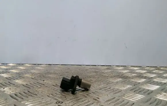 Toyota Avensis T250 Crankshaft position sensor 9091905012 0296000251