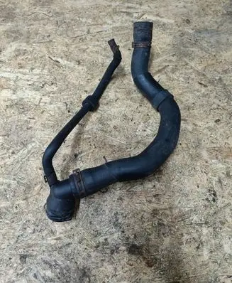 Volkswagen PASSAT B6 Engine coolant pipe/hose 3C0122291 3C0122101BM