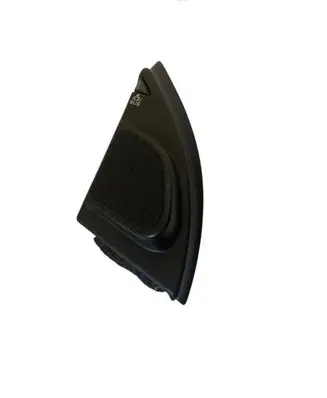 Front door high frequency speaker