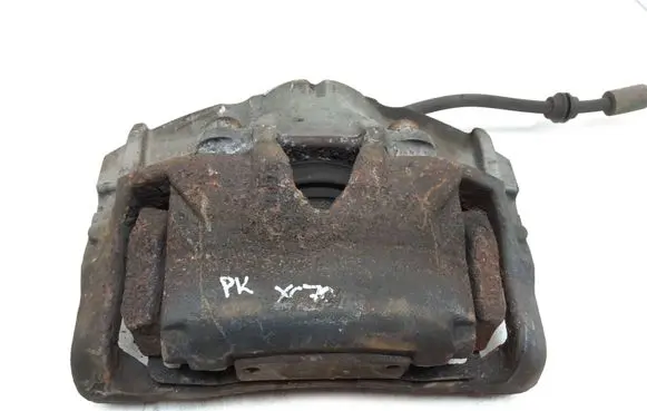Volvo XC70 Front brake caliper