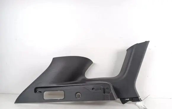Renault Kadjar (D)pillar trim (top) 769356558R