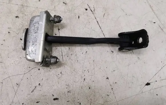 Ford Kuga I Rear door check strap stopper