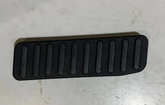 Ford Mustang VI Foot rest pad/dead pedal GR3B6312020A