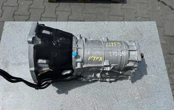 BMW X3 F25 Automatic gearbox 8680403