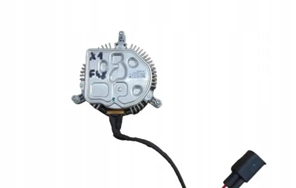 BMW X1 F48 F49 Fan control module 7636071