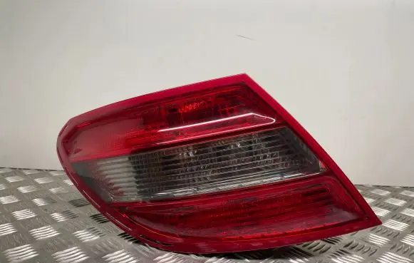 Mercedes-Benz C W204 Rear/tail lights 2048202964