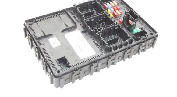 Ford Ecosport Fuse module LU5T15604EJAD