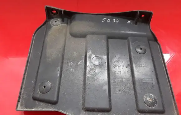 Hyundai i40 Engine splash shield/under tray 291303Z200