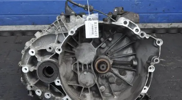 Volvo V60 Manual 6 speed gearbox EU1R7002TEG