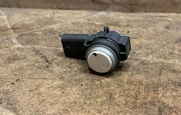 Mercedes-Benz B W246 W242 Parking PDC sensor A0009050242