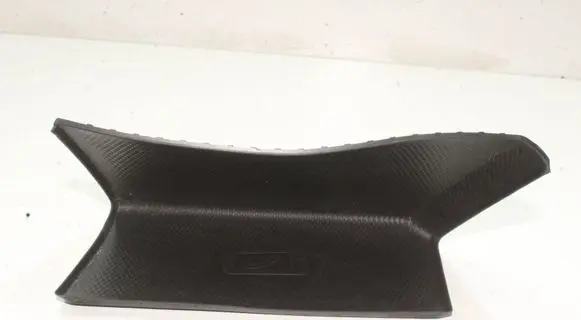 Volkswagen Golf VIII Panel drawer/shelf pad 5H2863330A