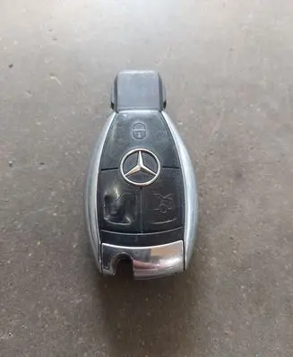 Mercedes-Benz C W204 Ignition key/card 