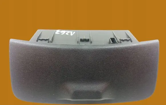 Glove box