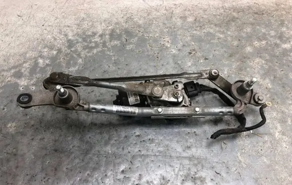 Opel Karl Front wiper linkage and motor 95143173 95391359