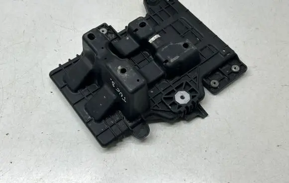 Hyundai Tucson TL Battery tray 37150D7500