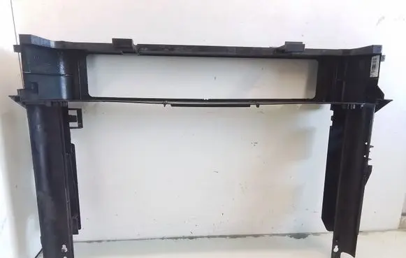 Radiator support slam panel bracket